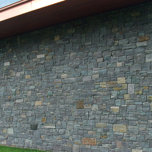 Corinthian Granite Ashlar - Green Mountain Veneer